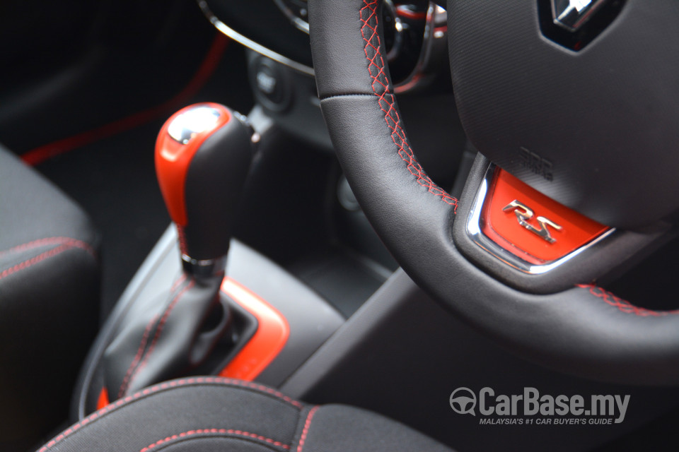 Renault Clio RS Mk4 (2014) Interior