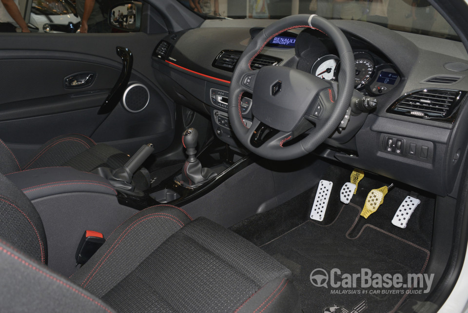 Renault Megane RS Mk3 Facelift (2014) Interior