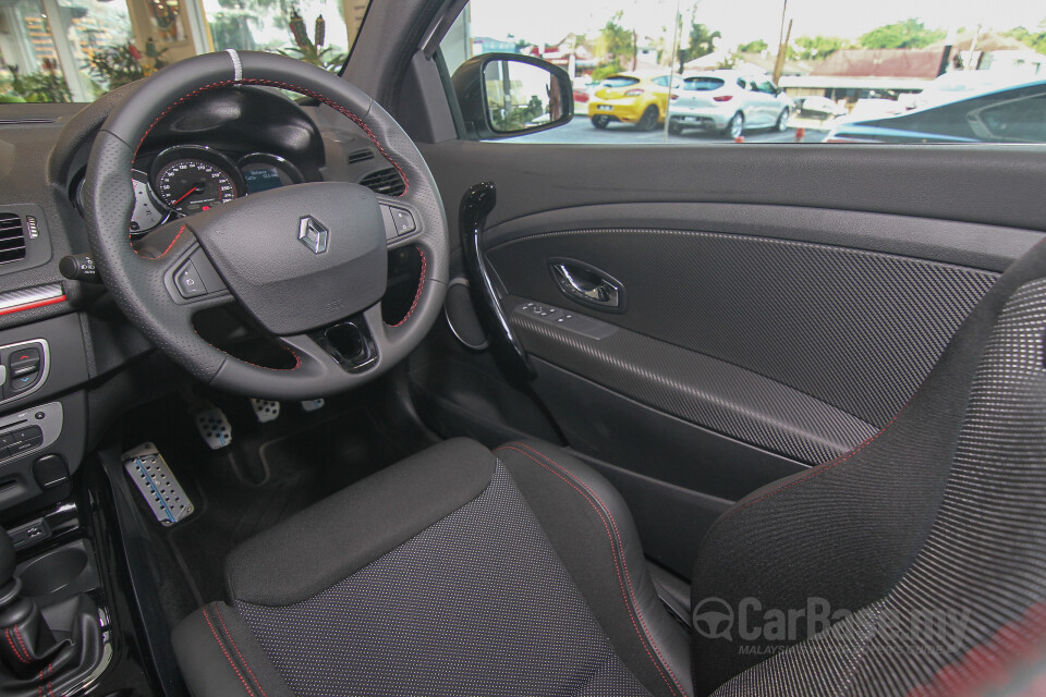 Honda Civic FC (2016) Interior