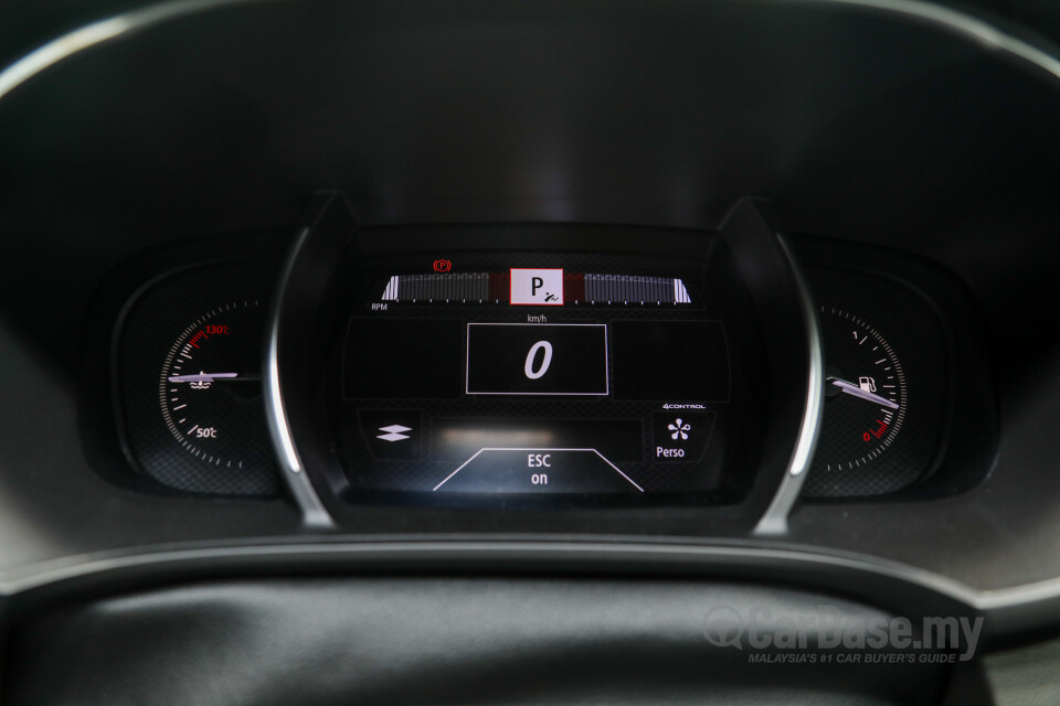 Nissan Navara D23 (2015) Interior