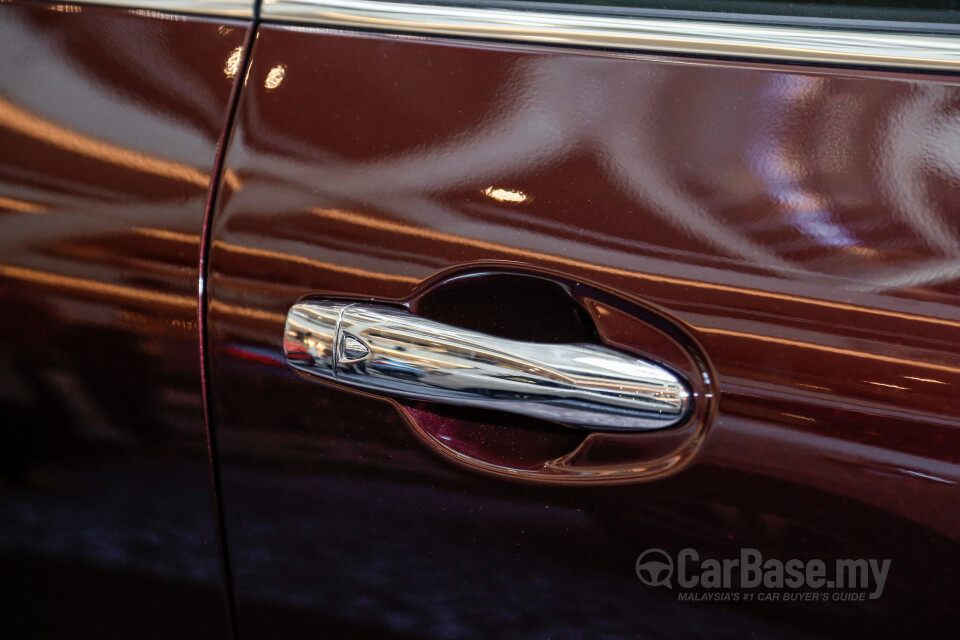 Subaru Outback BN (2015) Exterior