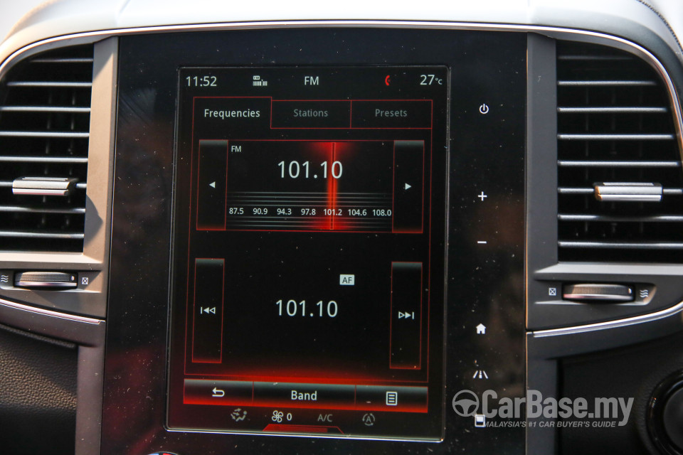 Renault Koleos Mk2 (2016) Interior