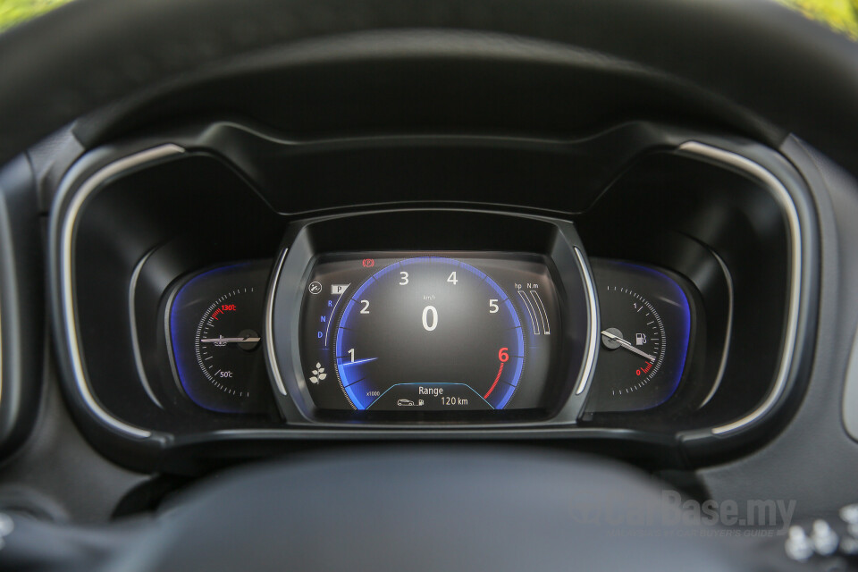 Toyota Fortuner AN160 (2016) Interior