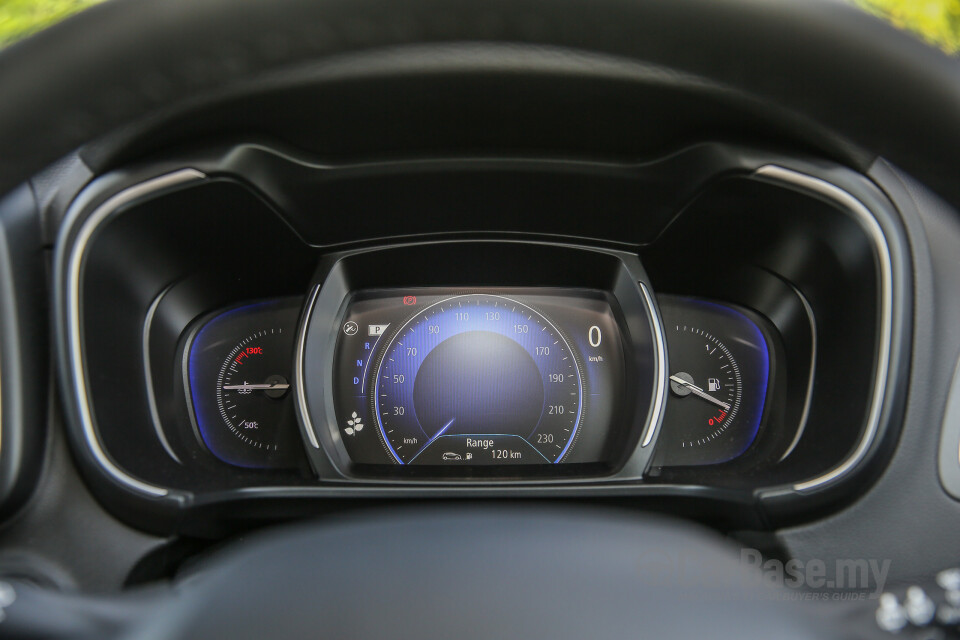 Toyota Fortuner AN160 (2016) Interior