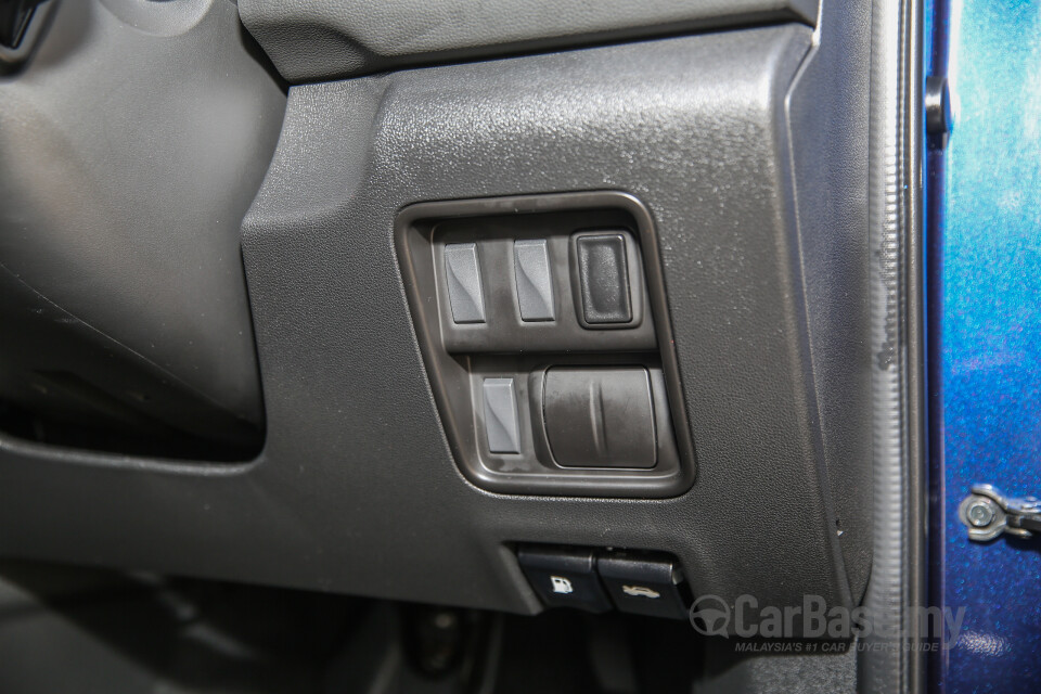 Toyota Fortuner AN160 (2016) Interior