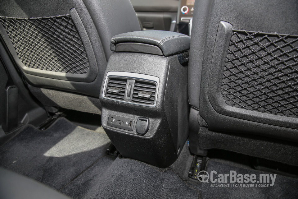 Renault Koleos Mk2 (2016) Interior