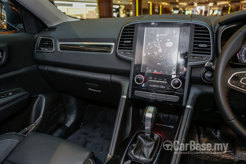 Renault Koleos Mk2 (2016) Interior