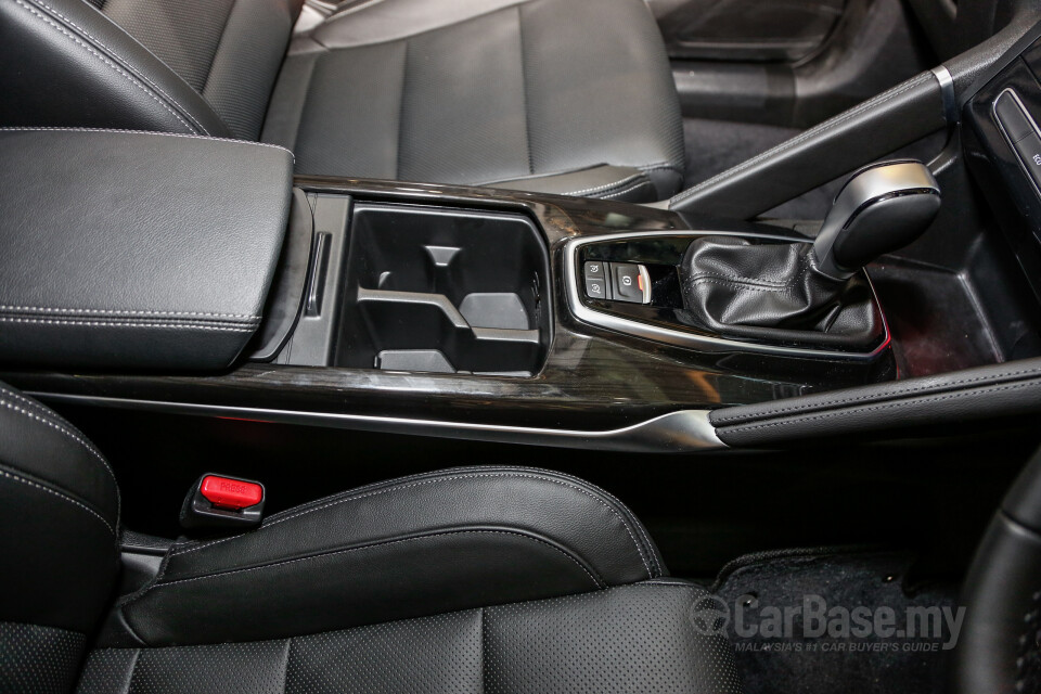 Honda Jazz GK Facelift (2017) Interior