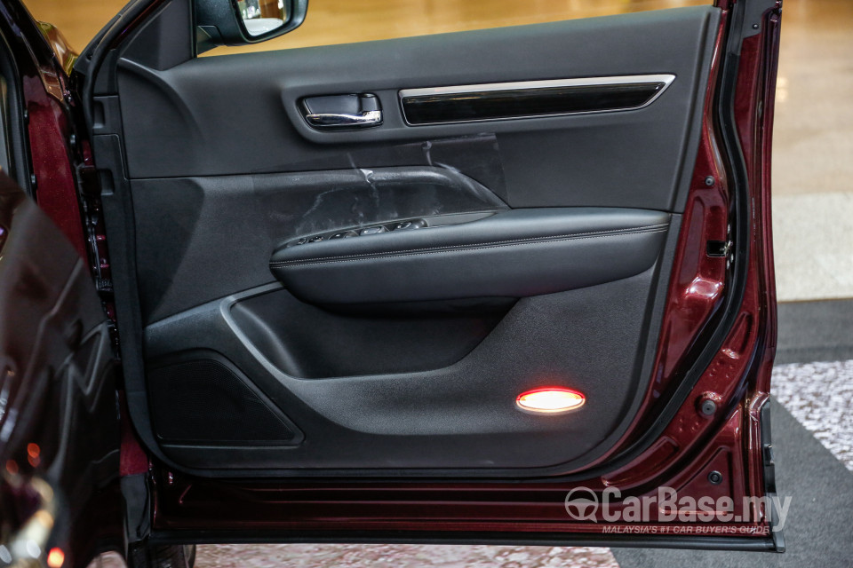 Renault Koleos Mk2 (2016) Interior
