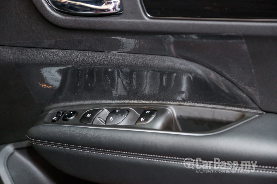 Renault Koleos Mk2 (2016) Interior