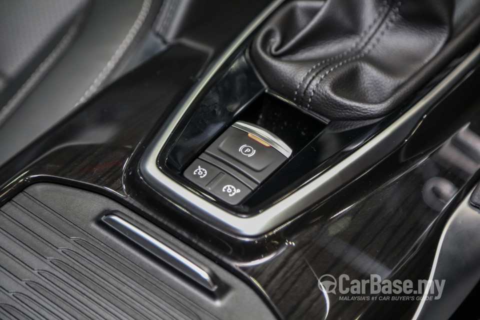 Renault Koleos Mk2 (2016) Interior