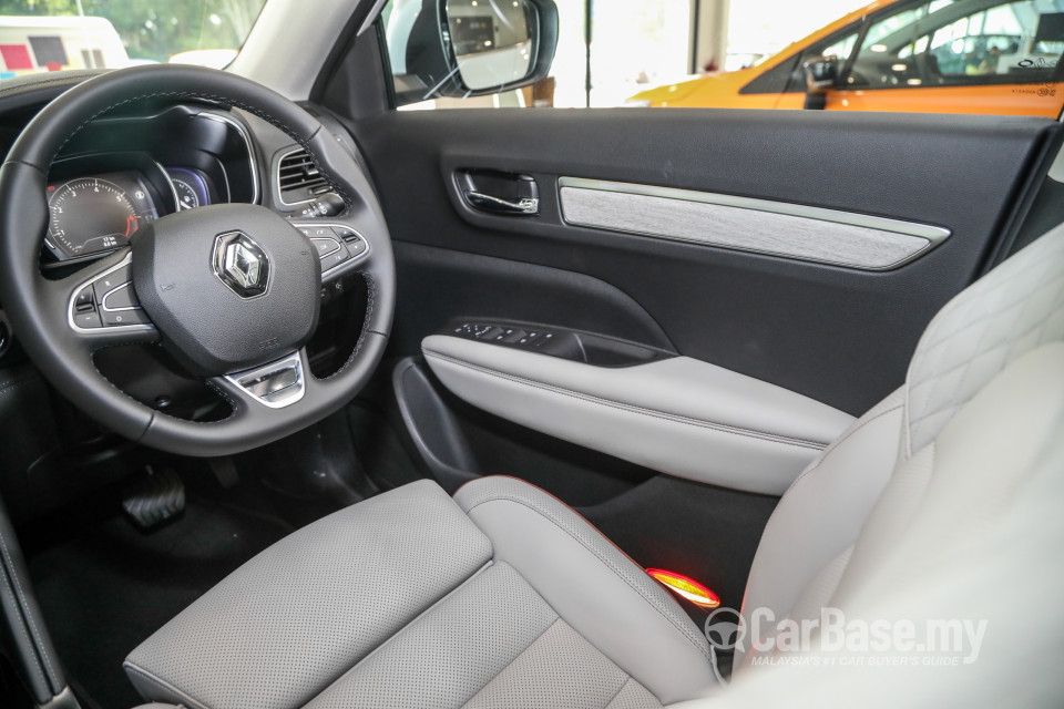 Renault Koleos Mk2 2nd Facelift  (2021) Interior