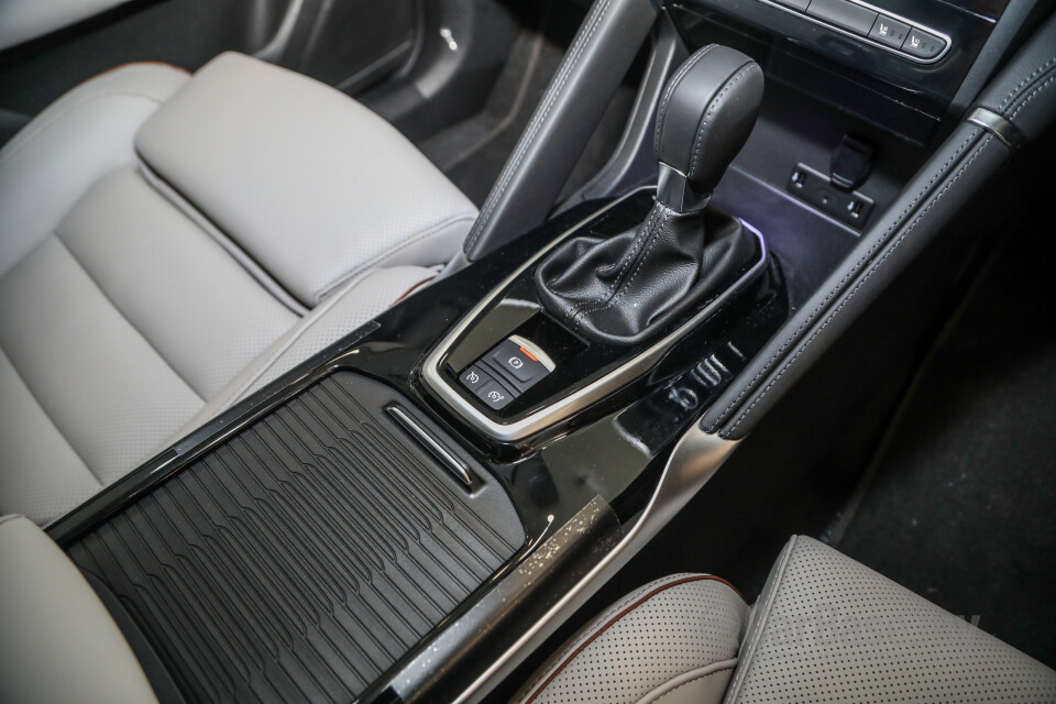 Renault Koleos Mk2 2nd Facelift  (2021) Interior