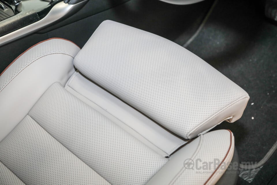 Renault Koleos Mk2 2nd Facelift  (2021) Interior