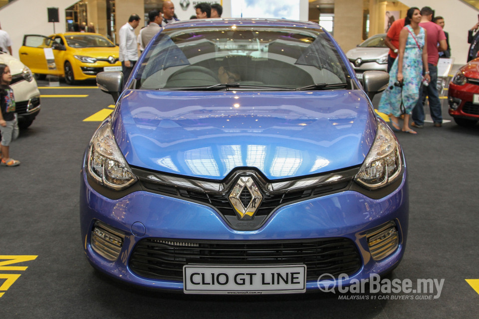 Renault Clio Mk4 (2015) Exterior