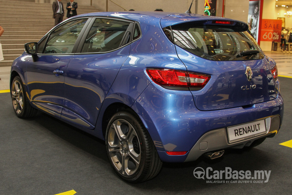 Renault Clio Mk4 (2015) Exterior