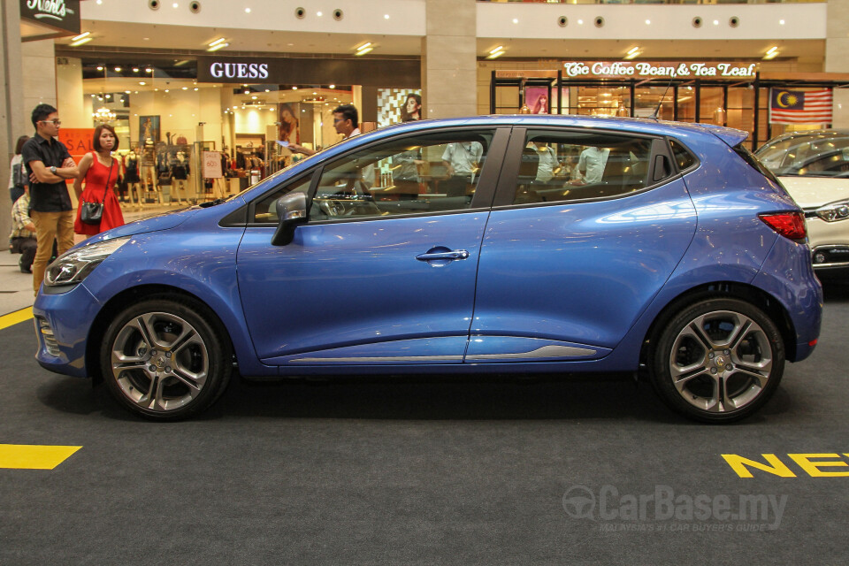 Nissan Almera N17 Facelift (2015) Exterior