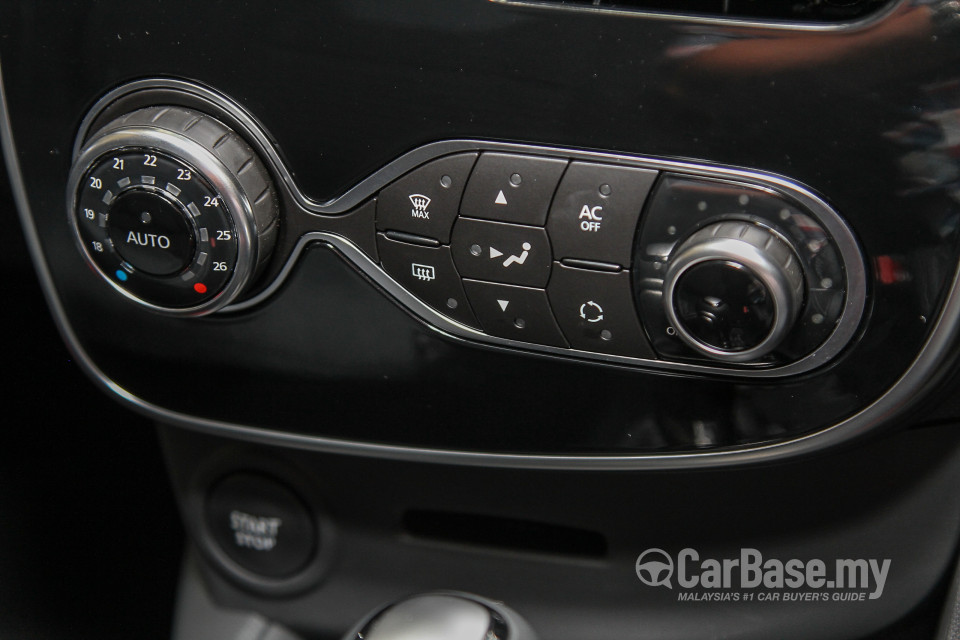 Renault Clio Mk4 (2015) Interior