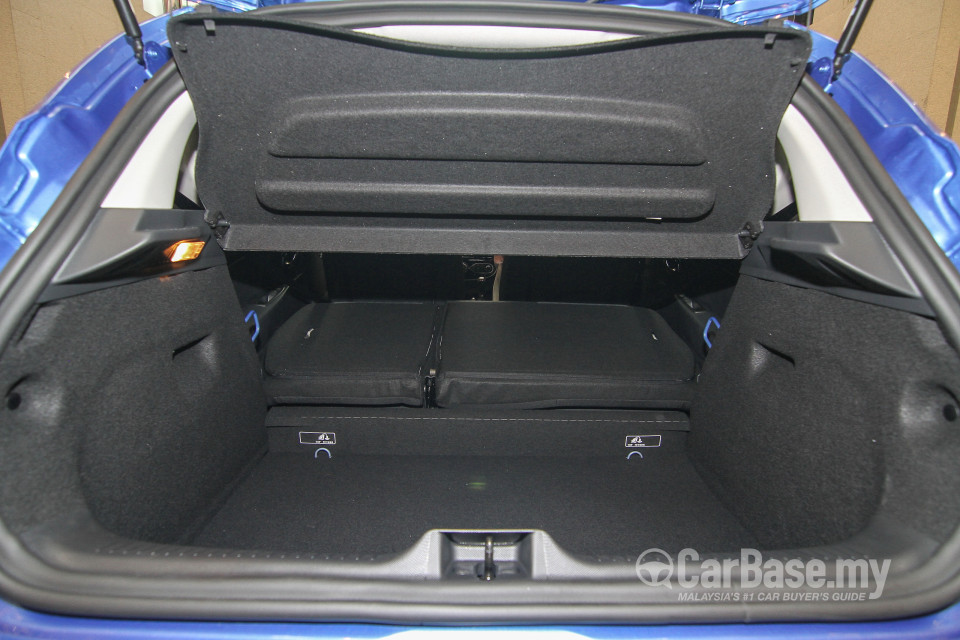 Renault Clio Mk4 (2015) Interior