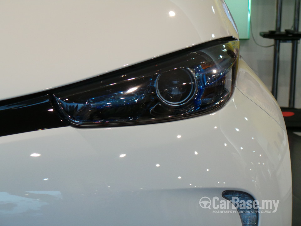 Renault Zoe Mk1 (2015) Exterior