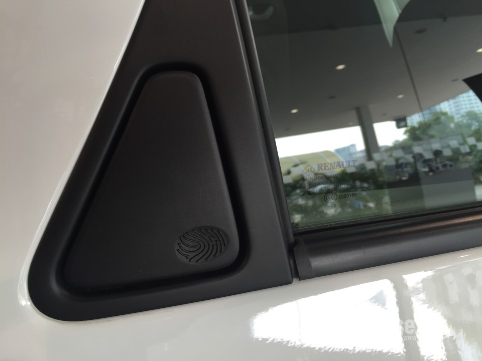 Renault Zoe Mk1 (2015) Exterior