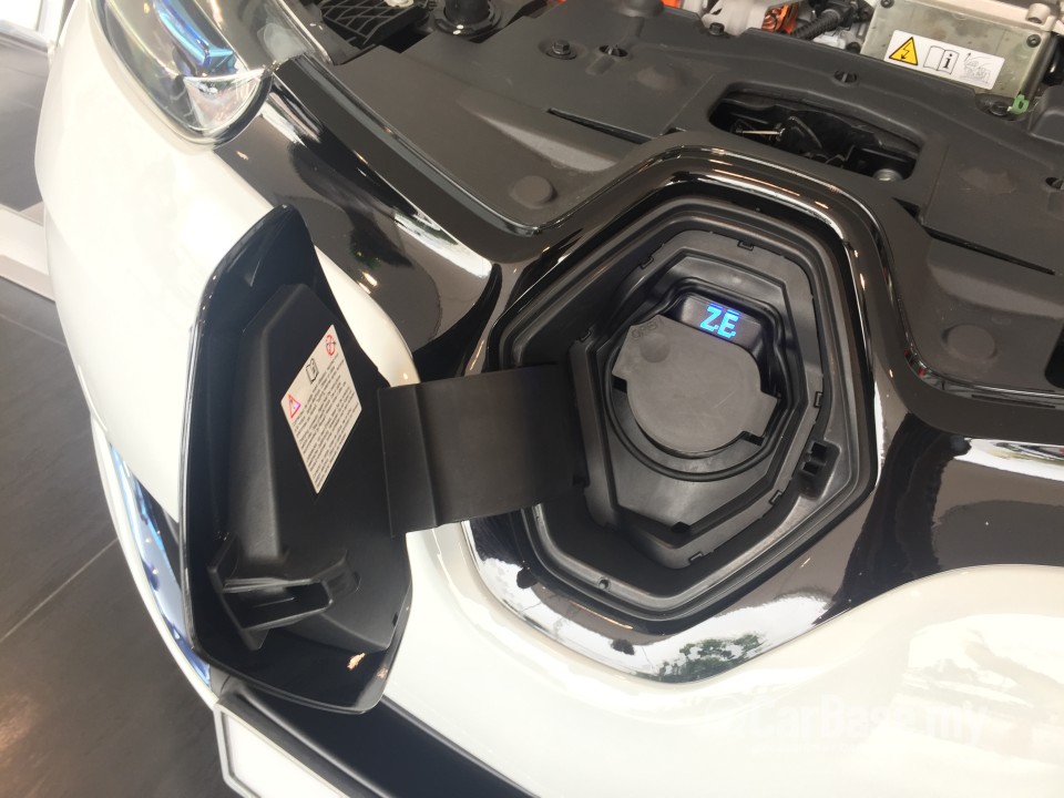 Renault Zoe Mk1 (2015) Exterior