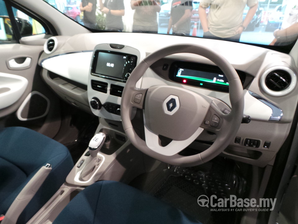 Renault Zoe Mk1 (2015) Interior