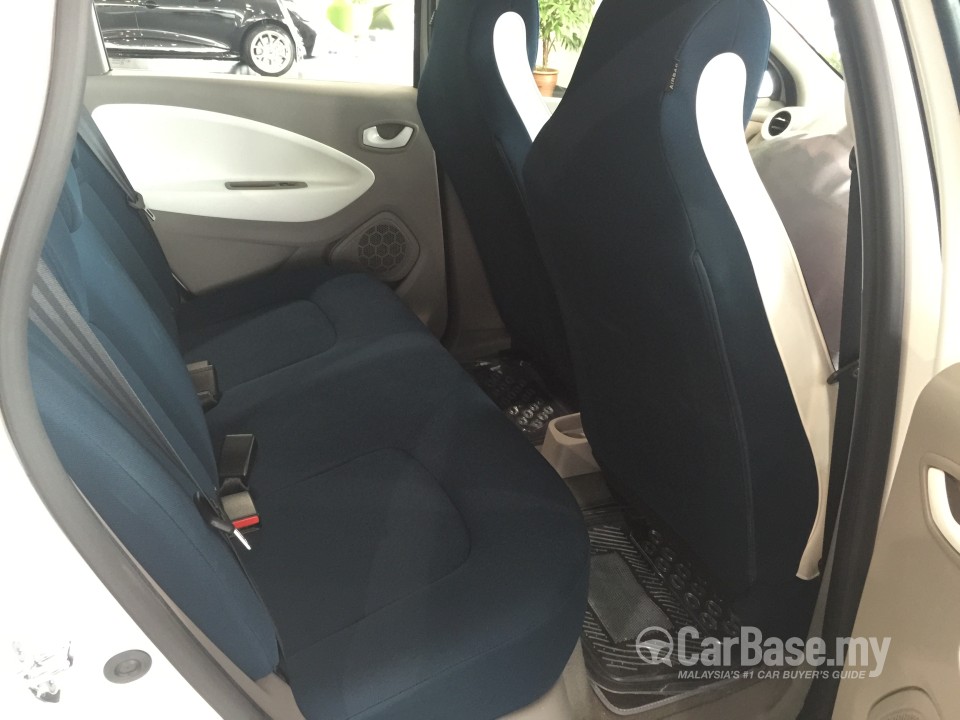 Renault Zoe Mk1 (2015) Interior