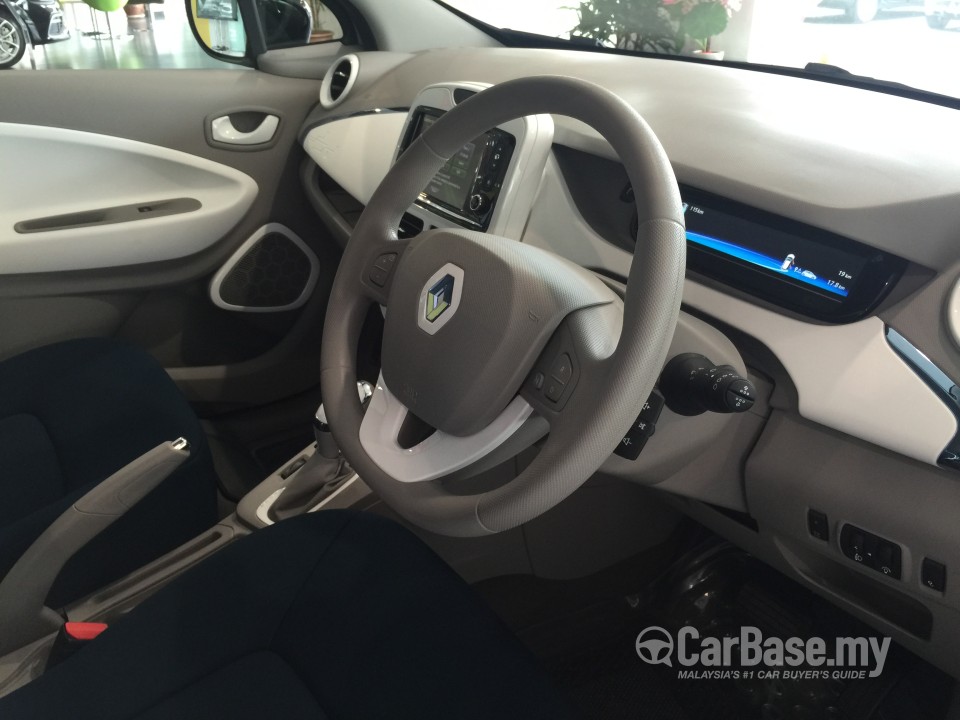 Renault Zoe Mk1 (2015) Interior