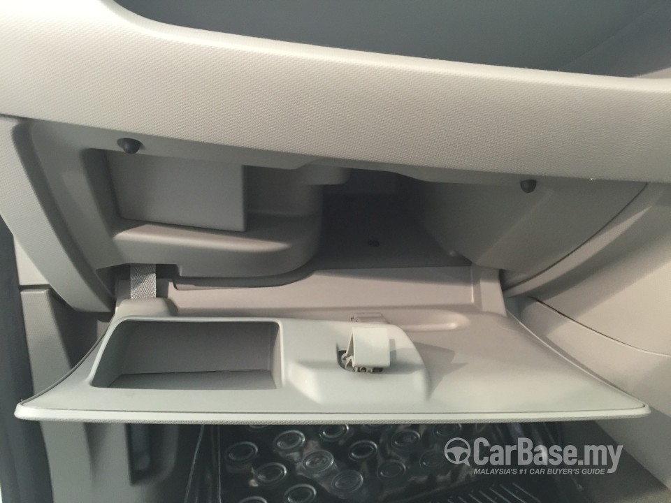 Renault Zoe Mk1 (2015) Interior