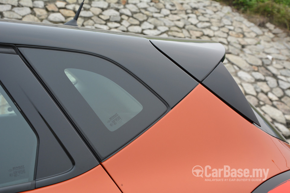 Renault Captur Mk1 (2015) Exterior