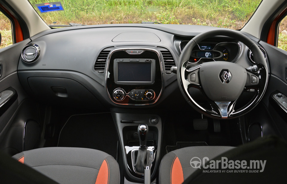 Renault Captur Mk1 (2015) Interior