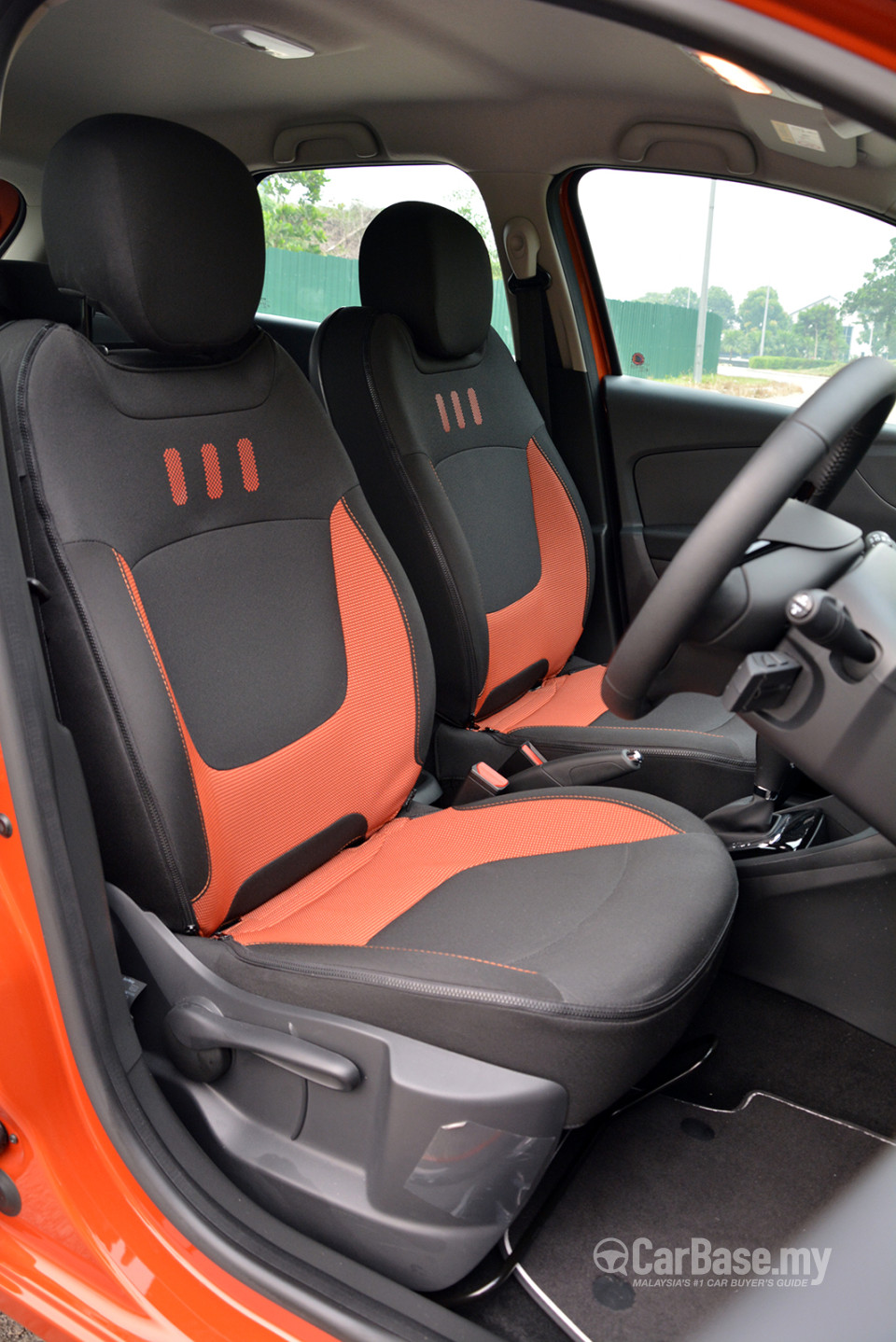 Renault Captur Mk1 (2015) Interior