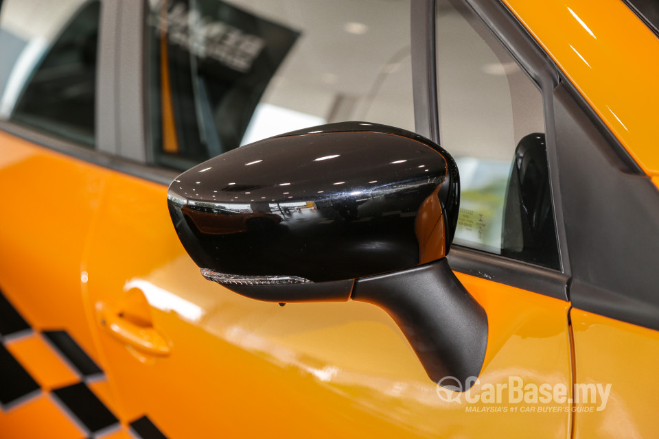 Renault Captur Mk1 Facelift (2018) Exterior