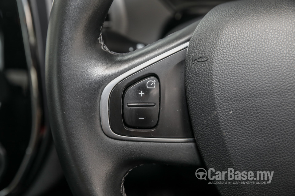 Renault Captur Mk1 Facelift (2018) Interior