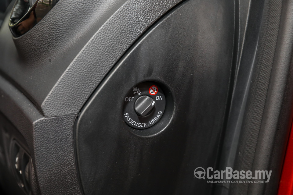 Renault Captur Mk1 Facelift (2018) Interior