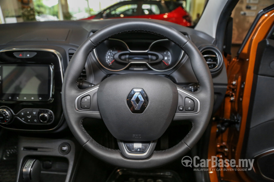 Renault Captur Mk1 Facelift (2018) Interior