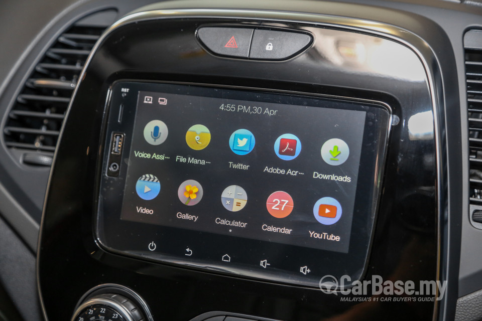 Renault Captur Mk1 Facelift (2018) Interior