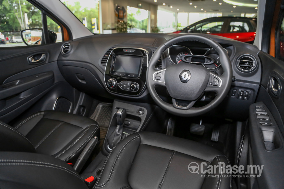 Renault Captur Mk1 Facelift (2018) Interior