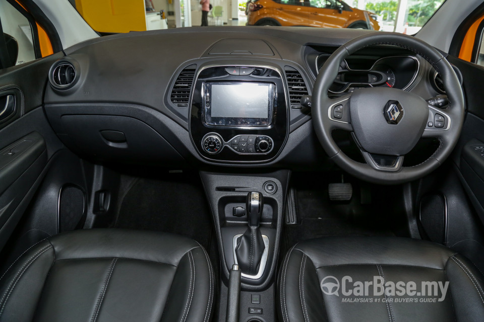 Renault Captur Mk1 Facelift (2018) Interior