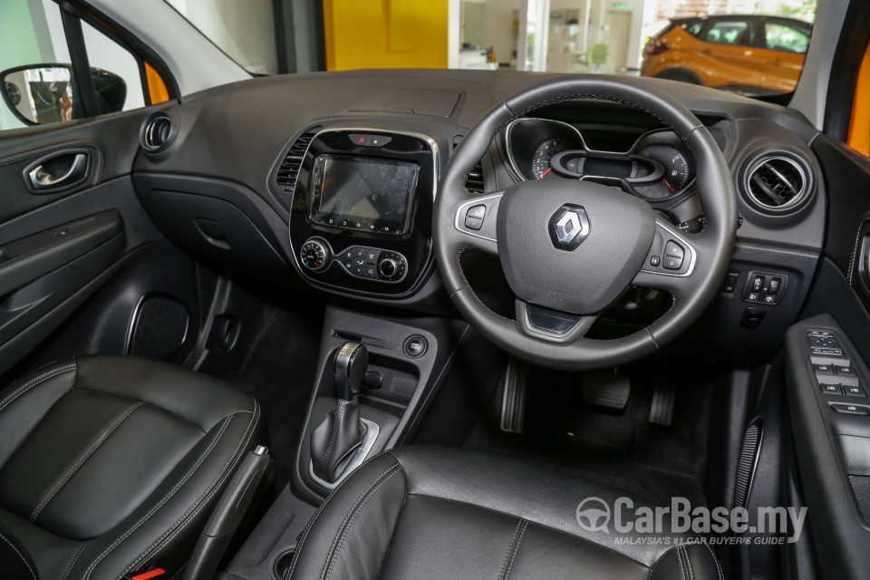 Renault Captur Mk1 Facelift (2018) Interior