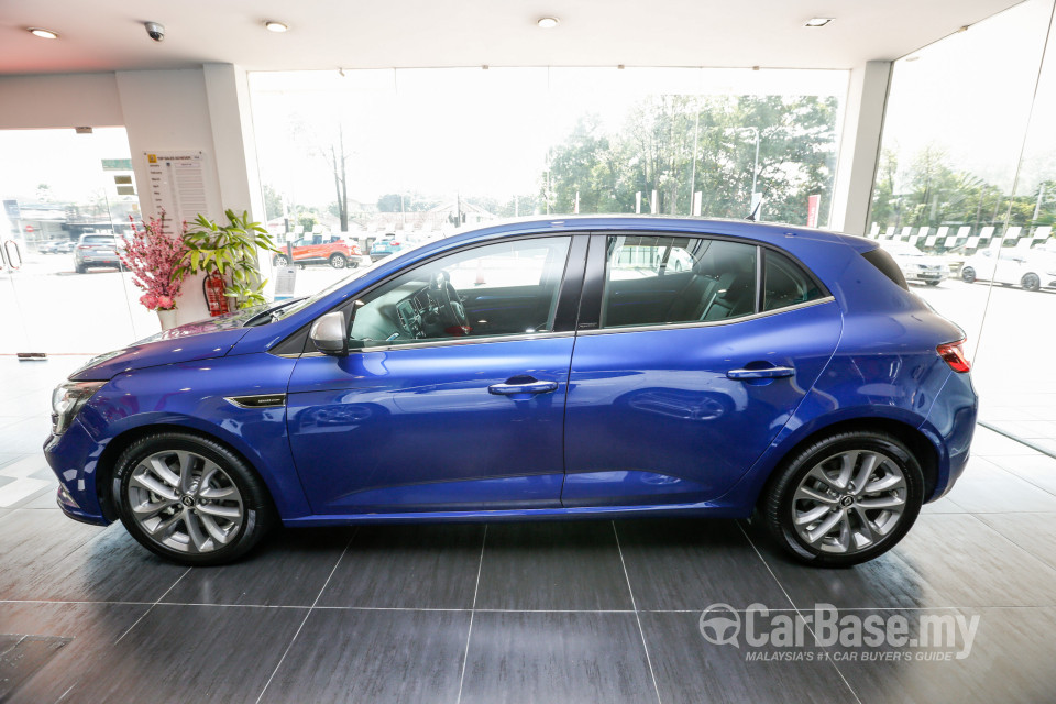 Renault Megane Mk4 (2018) Exterior