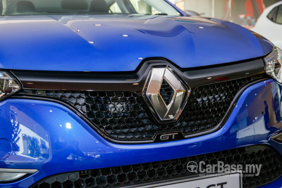 Renault Megane Mk4 (2018) Exterior