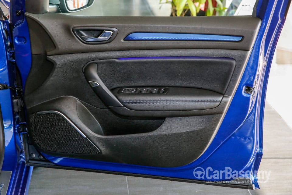 Renault Megane Mk4 (2018) Interior