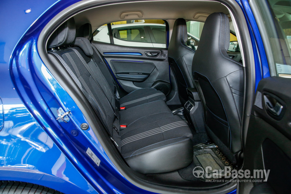 Renault Megane Mk4 (2018) Interior
