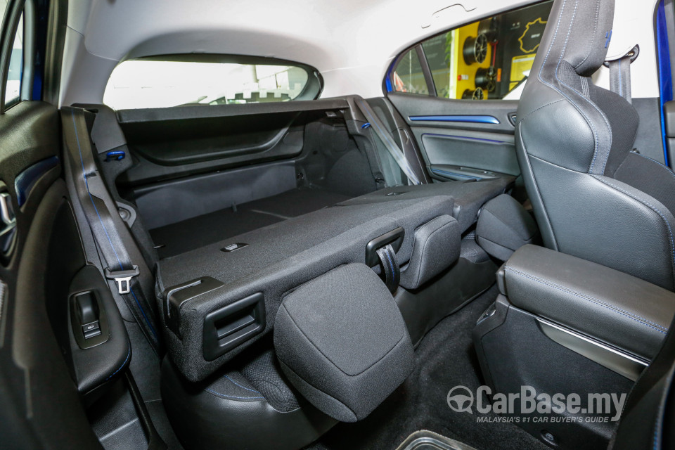 Renault Megane Mk4 (2018) Interior