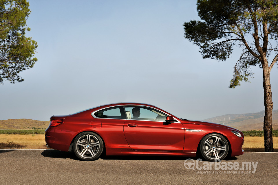 BMW 6 Series Coupe F13 (2011) Exterior