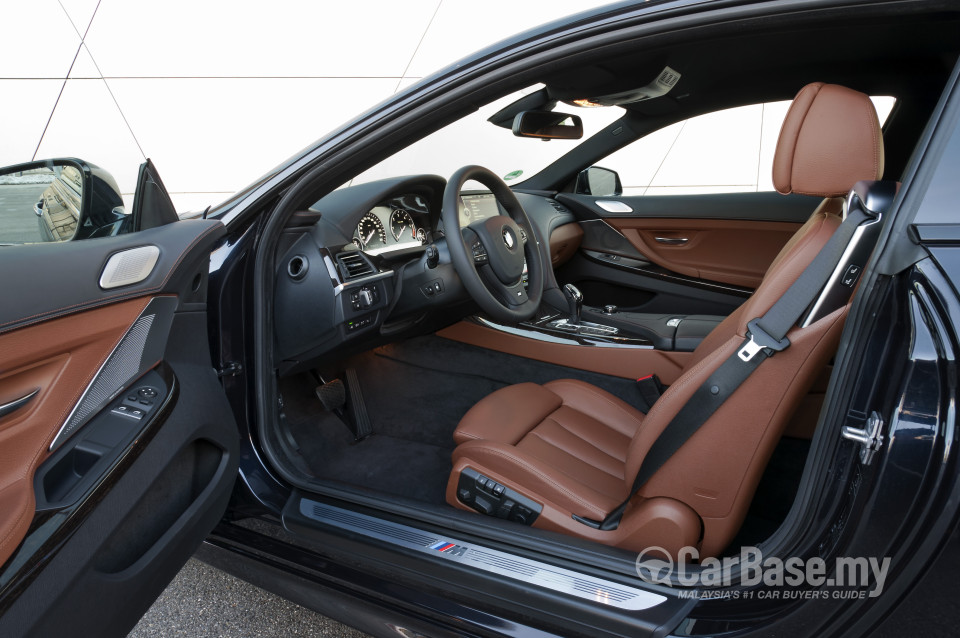 BMW 6 Series Coupe F13 (2011) Interior