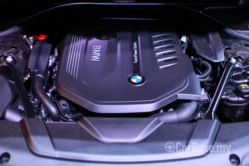 BMW 7 Series G12 (2016) Exterior