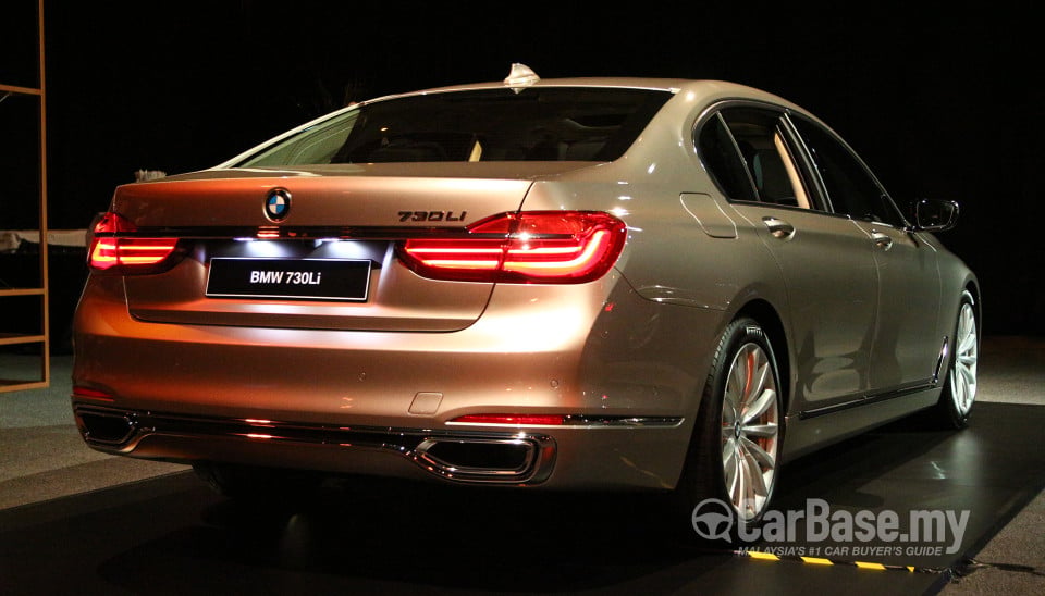 BMW 7 Series G12 (2016) Exterior